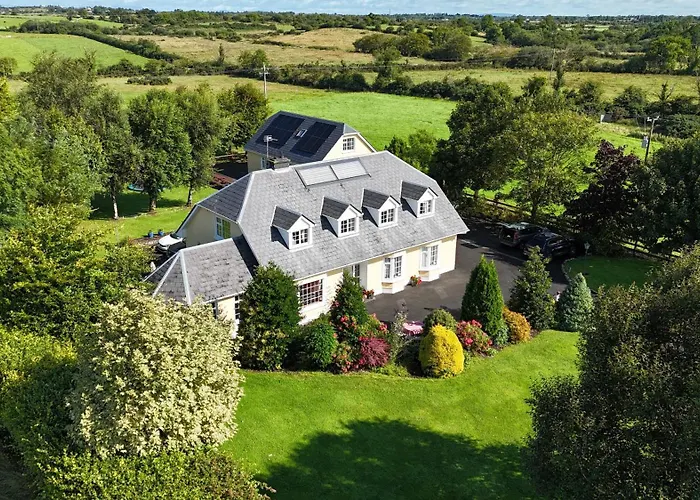 Ashfield House Failte Ireland Approved Bed & Breakfast